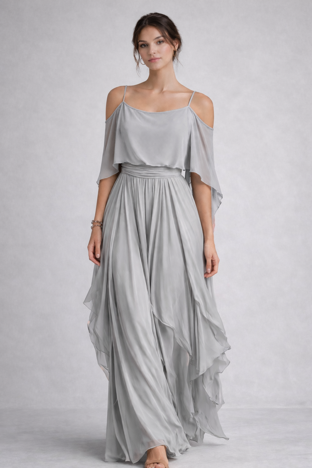 Elena — Vestido elegancia etérea en movimiento