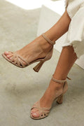 Victoria | Tacones slim de punta redonda