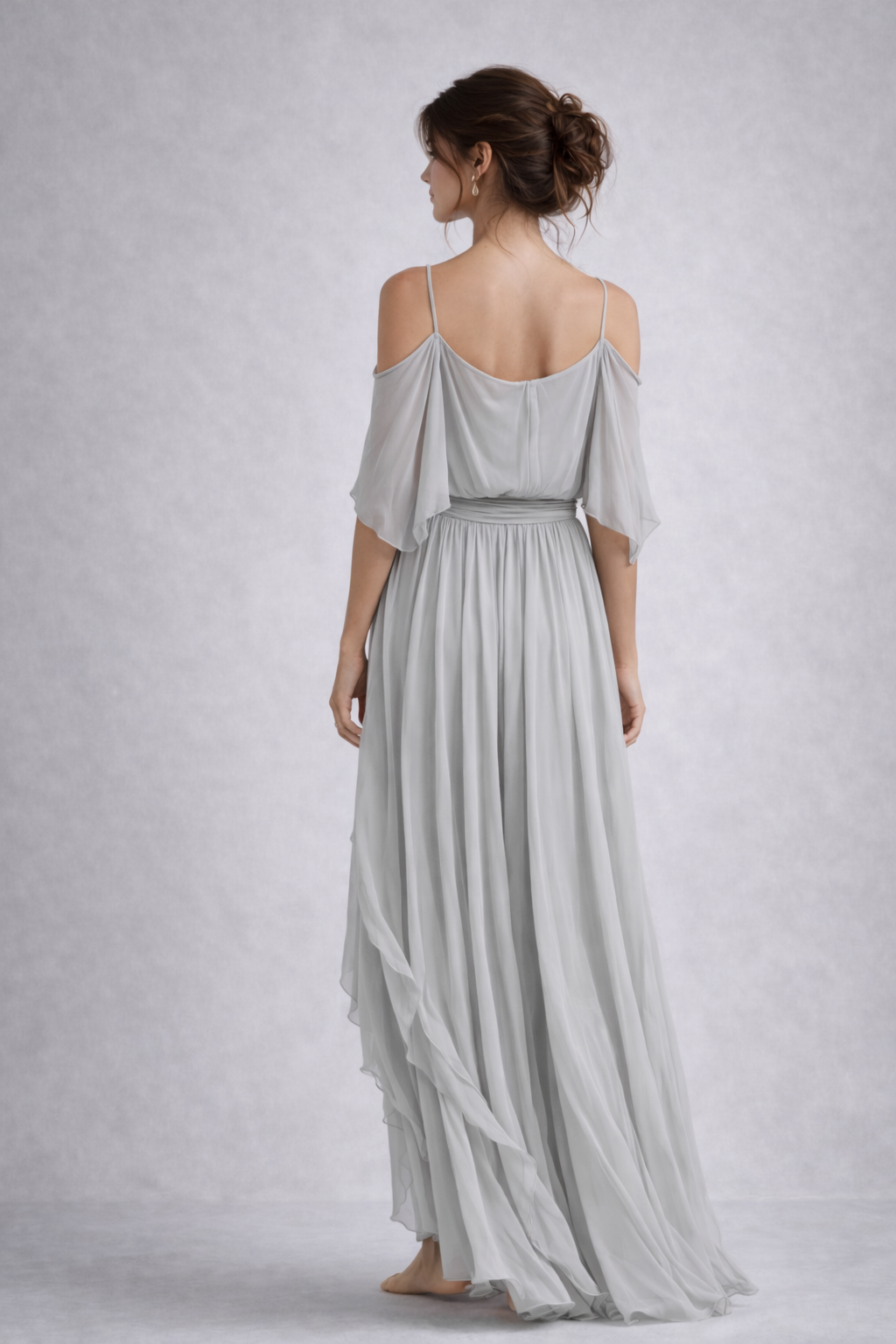 Elena — Vestido elegancia etérea en movimiento