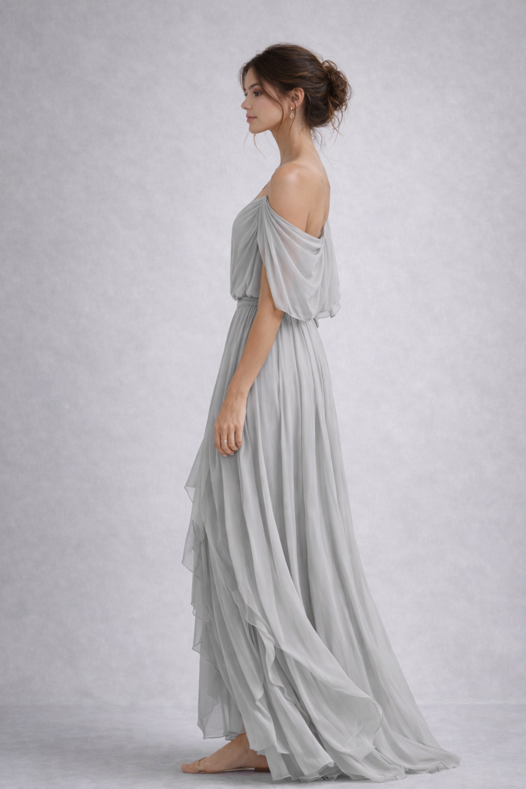 Elena — Vestido elegancia etérea en movimiento