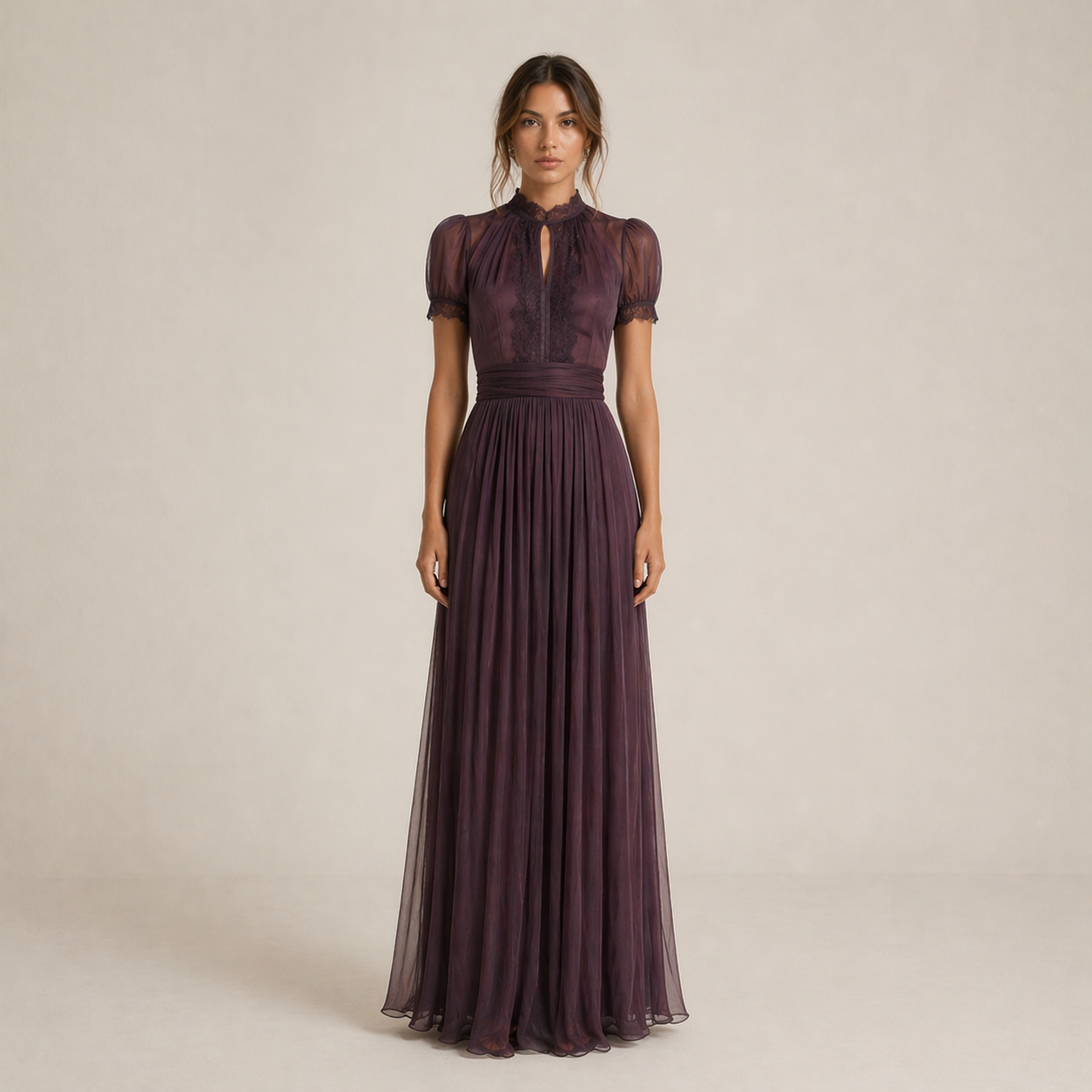 Flavia - Vestido largo violeta con escote en forma de lágrima y borde en encaje de chiffon