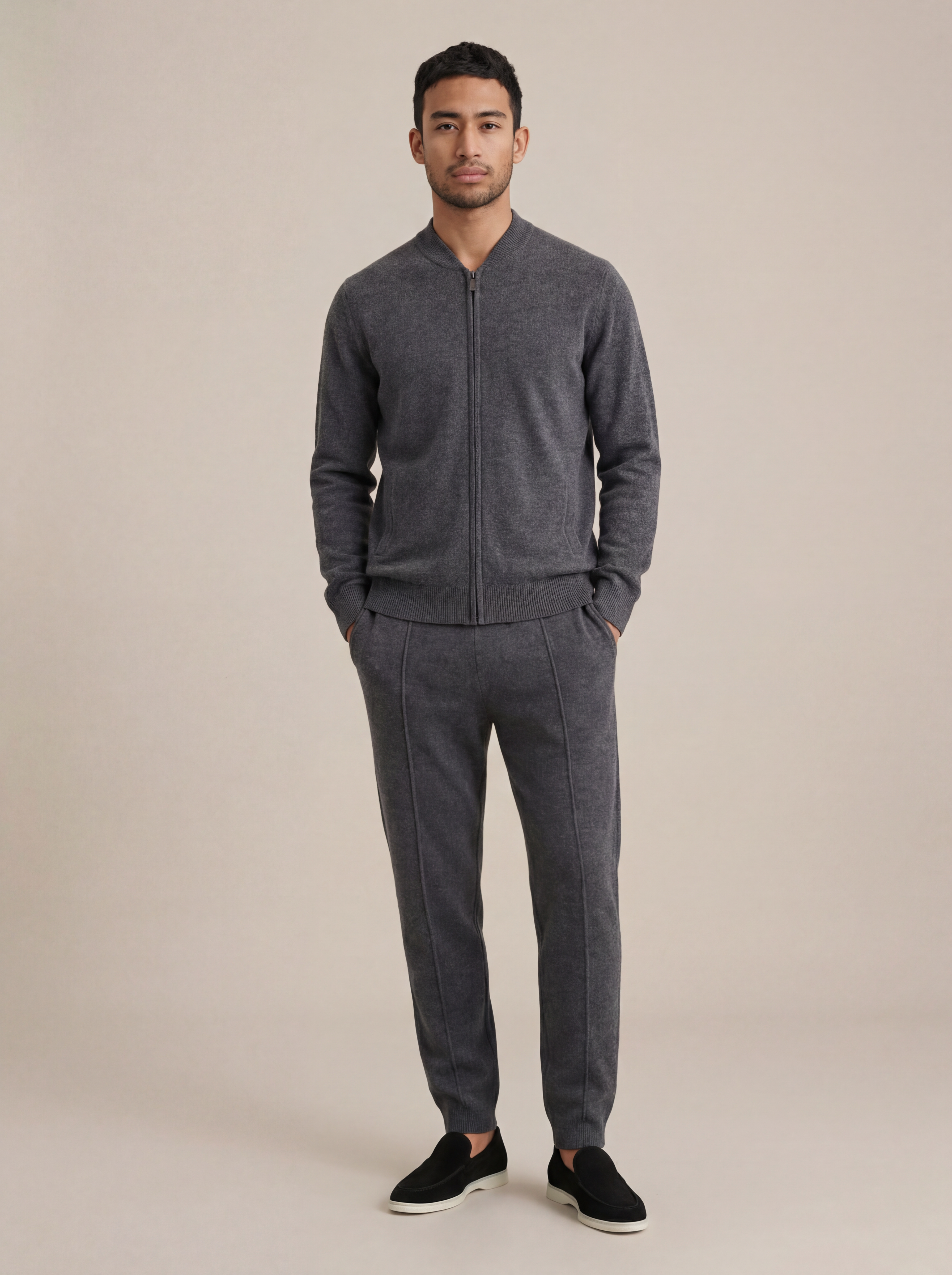 Anselmo | Conjunto Gris Oscuro