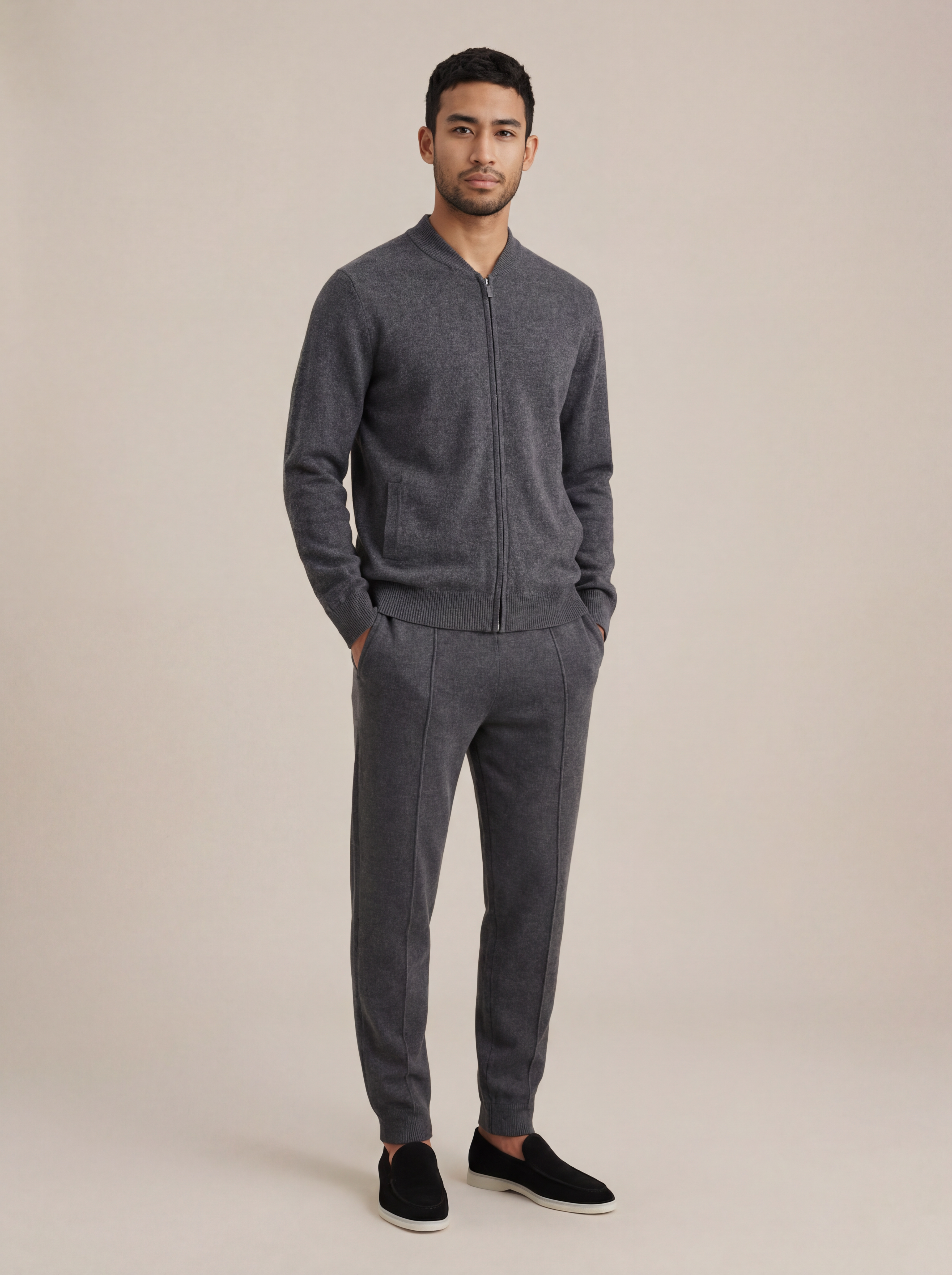 Anselmo | Conjunto Gris Oscuro