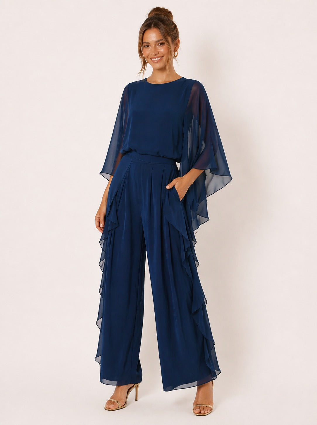 Aurora | Completo elegante en chiffon con volante