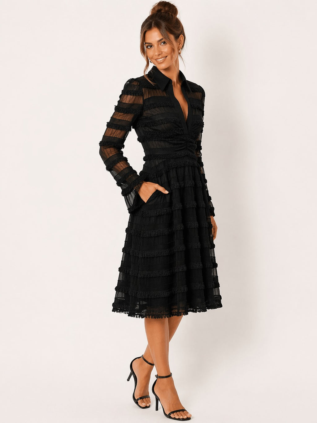 Parisa | Vestido midi con flecos transparentes