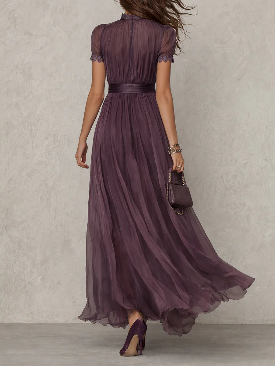 Flavia - Vestido largo violeta con escote en forma de lágrima y borde en encaje de chiffon