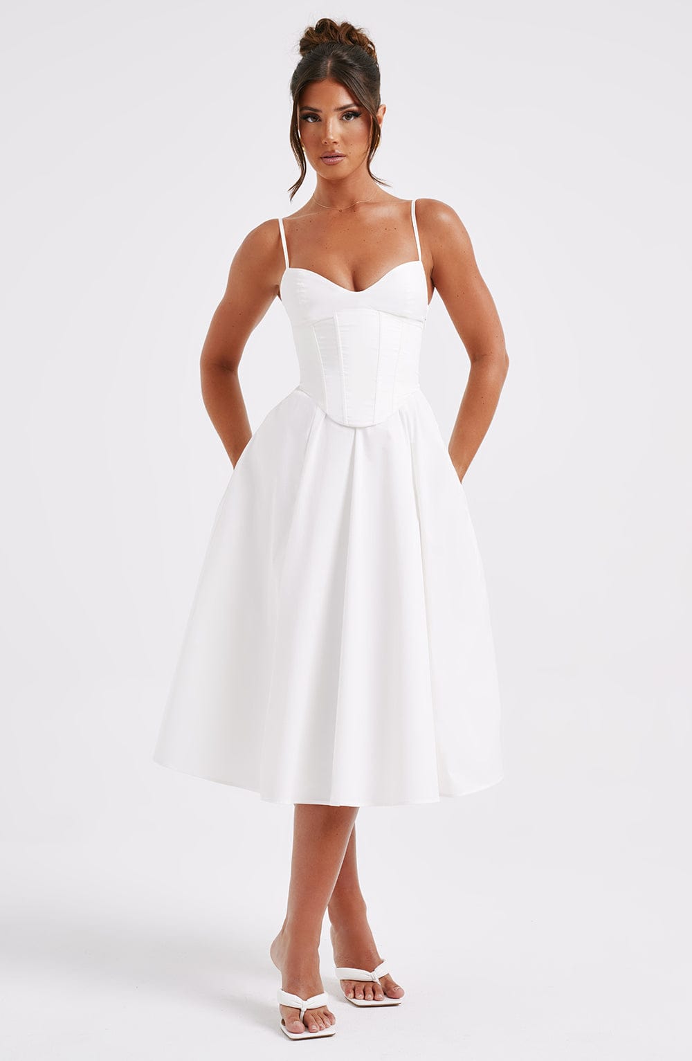MAILEN | Vestido midi elegante estilo corsé